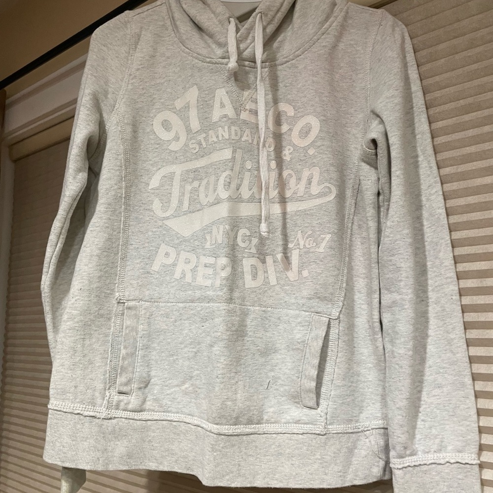 American Eagle Sweatshirt